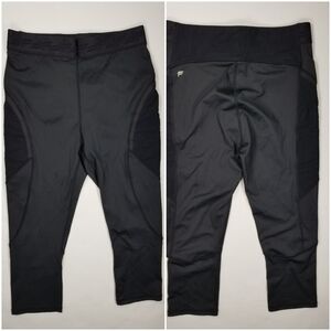 Fabletics High Rise Crop Black Leggings Sz S